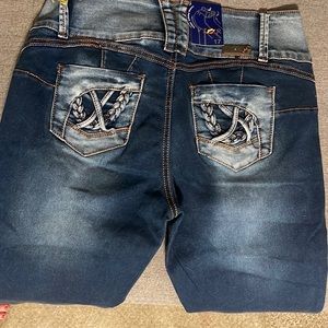 jenna Jamison cropped jeans